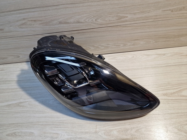 971941032F PORSCHE Правая фара купить в Ирпень