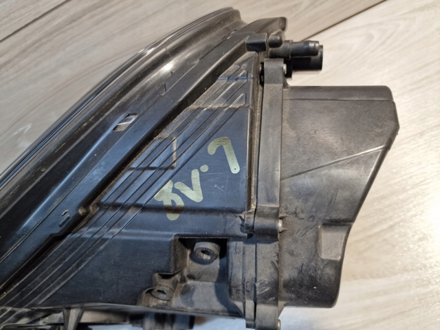 971941032F PORSCHE Правая фара купить в Днепр