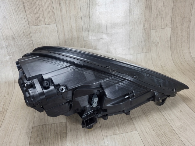 PORSCHE 971941039L Правая фара в наличии Тернополь