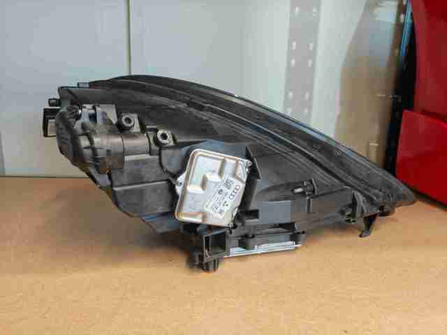 PORSCHE 971941039L Фара правая в наличии Кривой Рог