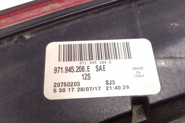 PORSCHE 971945208E Фонарь задний правый внутренний в наличии Николаев