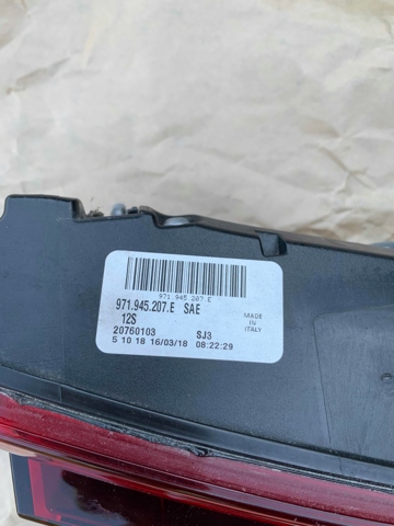PORSCHE 971945208E Фонарь задний правый внутренний в наличии Николаев