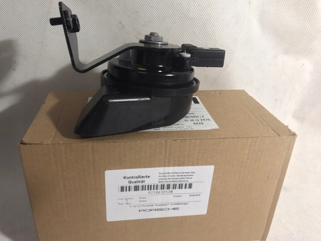 971951212B PORSCHE купить в Одесса