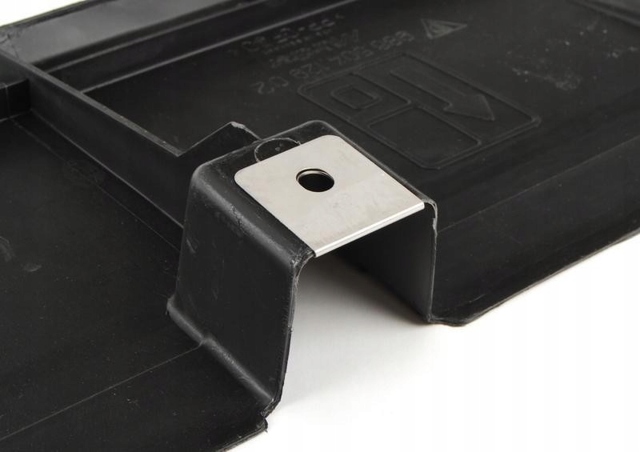 98650411900 PORSCHE купить в Чернигов