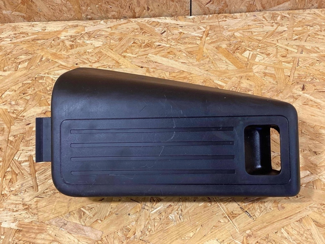 991551421021E0 PORSCHE купить в Запорожье
