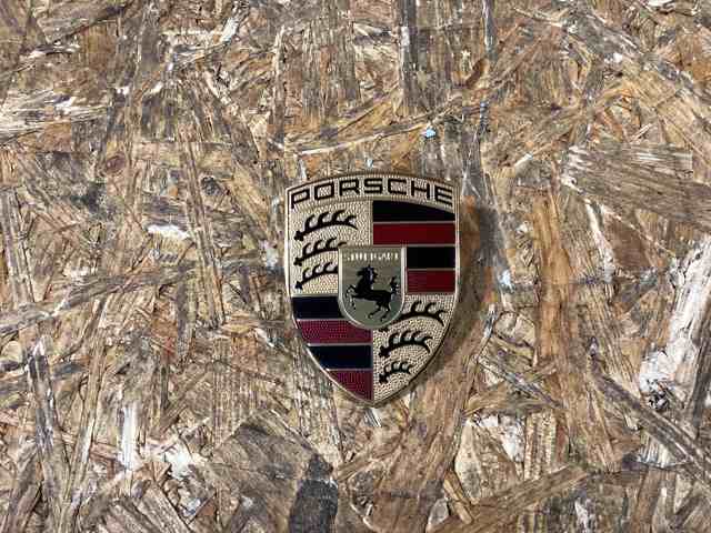 99155921100 PORSCHE Эмблема капота купить в Сумы