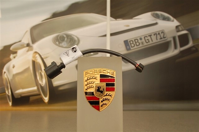 Датчик износа тормозных колодок, задний 99160916300 PORSCHE