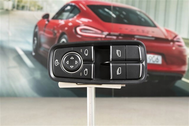 PORSCHE 99161315502DML Кнопочный блок управления стеклоподъемником передний левый в наличии Харьков