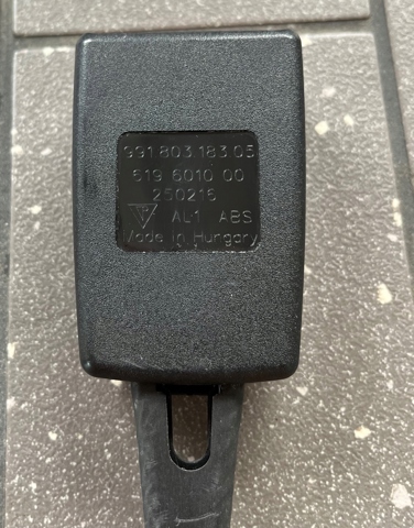 99180318305 Porsche