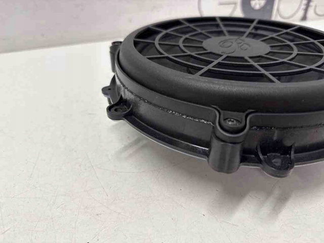 PORSCHE 992035454D в наличии Черновцы