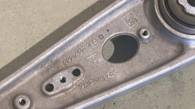 992407257H PORSCHE купить в Каменское