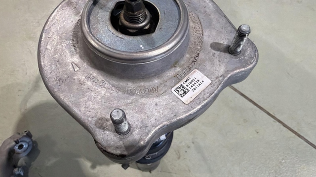 992407257H PORSCHE купить в Павлоград
