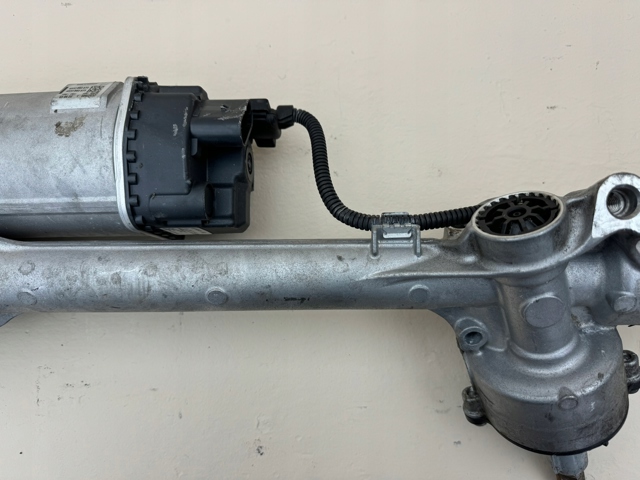 992423051R PORSCHE Рулевая рейка купить в Харьков