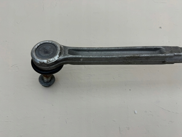 992423051R PORSCHE Рейка рулевая купить в Николаев
