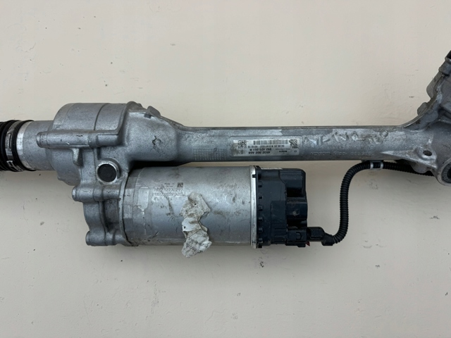 992423051R PORSCHE Рулевая рейка купить в Ужгород