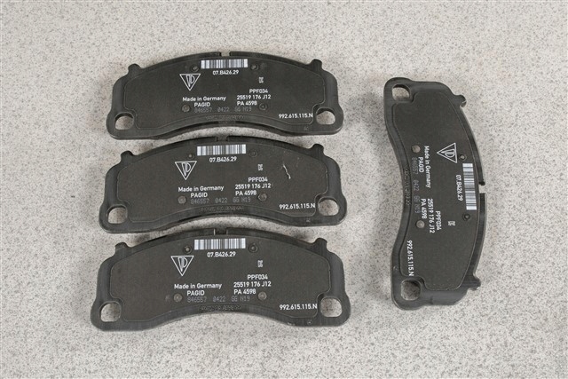 992698151H PORSCHE Колодки тормозные передние дисковые купить в Ужгород