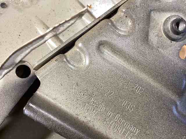 992821102AYGRV PORSCHE купить в Днепр