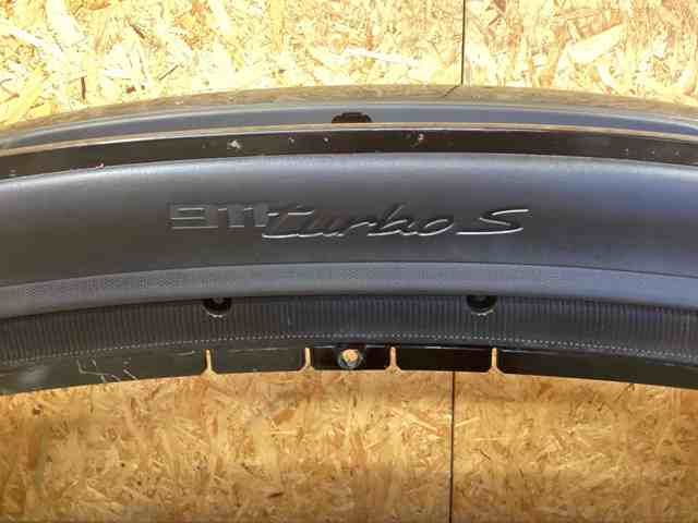 PORSCHE 992898010G в наличии Черкассы
