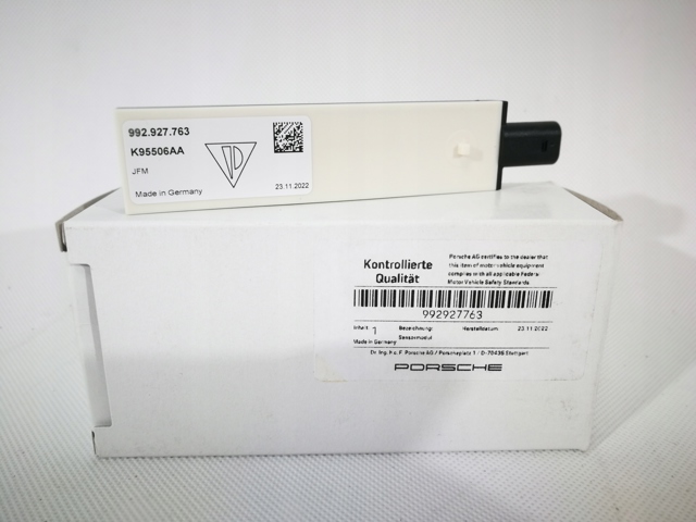 992927763 PORSCHE купить в Черновцы