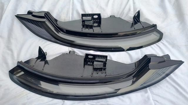 992945208E Porsche