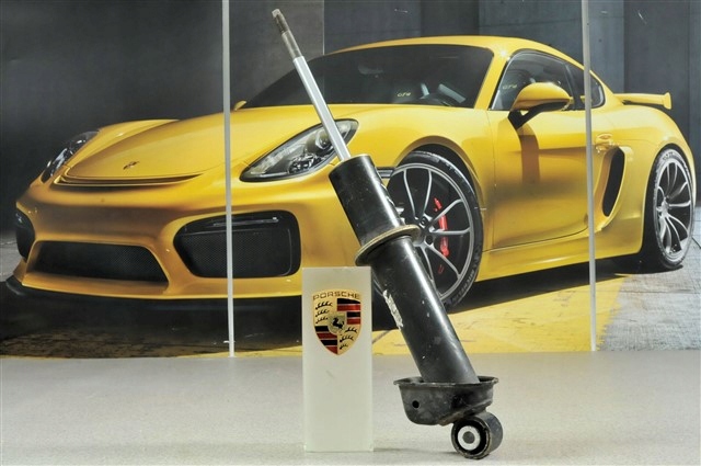 Подвеска амортизатора/аморт. стойки 99633305161 PORSCHE
