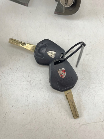 PORSCHE 99634701706 Концевой выключатель замка зажигания в наличии Хмельницкий