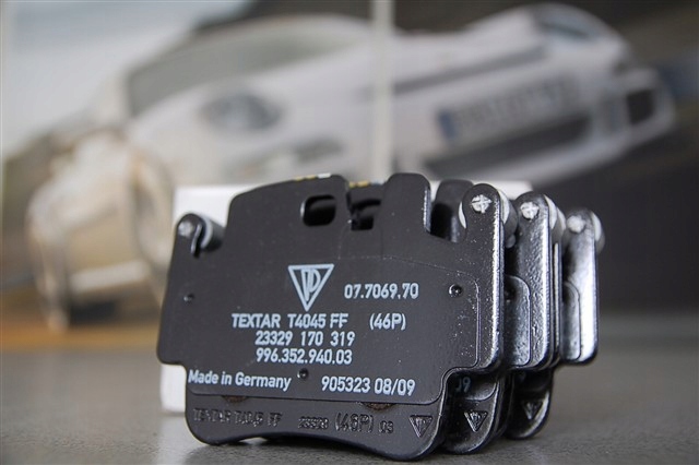 Колодки тормозные дисковые комплект 99635294903 PORSCHE