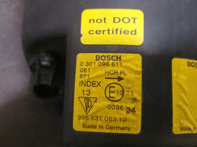 Вставка фары левой 99663116310 PORSCHE