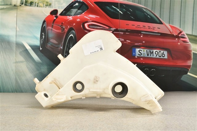 99752870100 Porsche