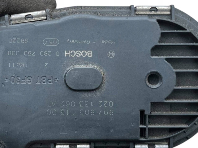 PORSCHE 99760511500 Дроссельная заслонка в сборе в наличии Украина