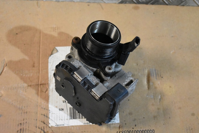 Дроссельная заслонка в сборе 9A713306220 PORSCHE