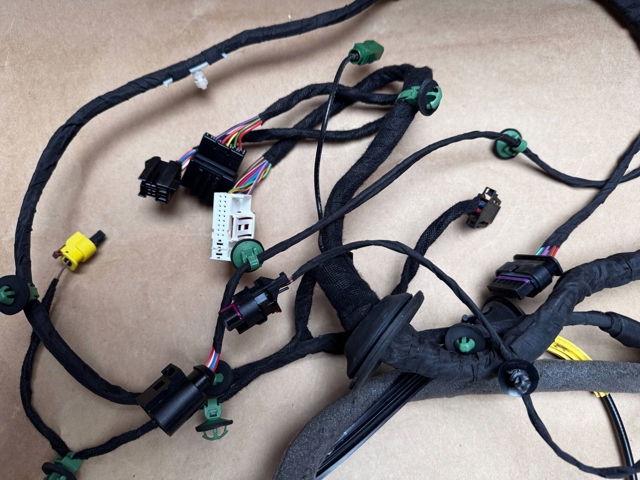 9A783721505 PORSCHE Замок водительской двери купить в Черкассы
