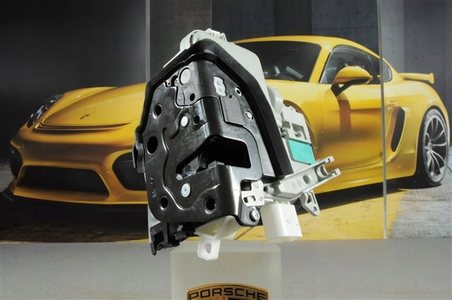 PORSCHE 9A783721506 Замок двери передней левой в наличии Черновцы