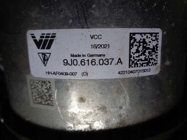 9J0616037A PORSCHE купить в Тернополь