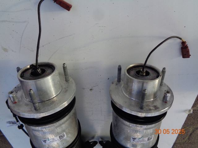 9J0616037A PORSCHE купить в Николаев