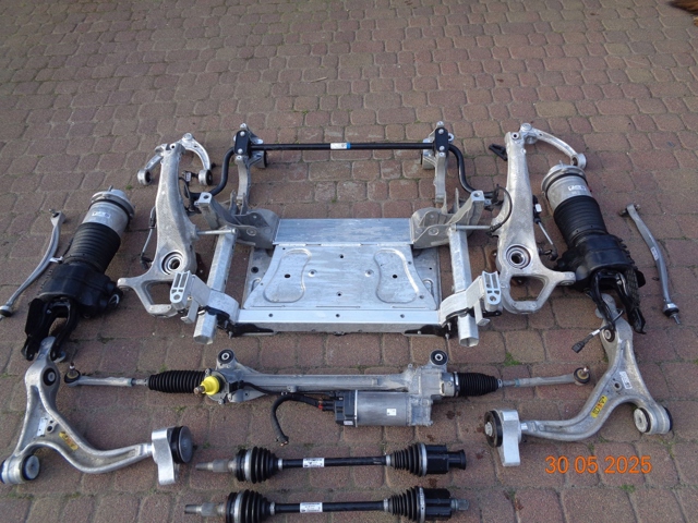 9J0616037A PORSCHE купить в Житомир