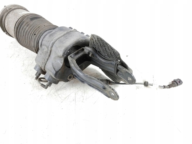 9J0616038A PORSCHE купить в Ужгород