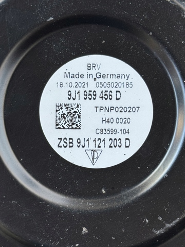 9J1121383 PORSCHE купить в Сумы