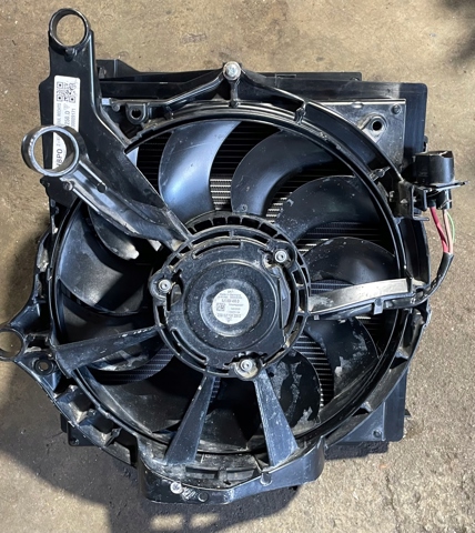 9J1260403 PORSCHE Радиатор кондиционера купить в Каменское