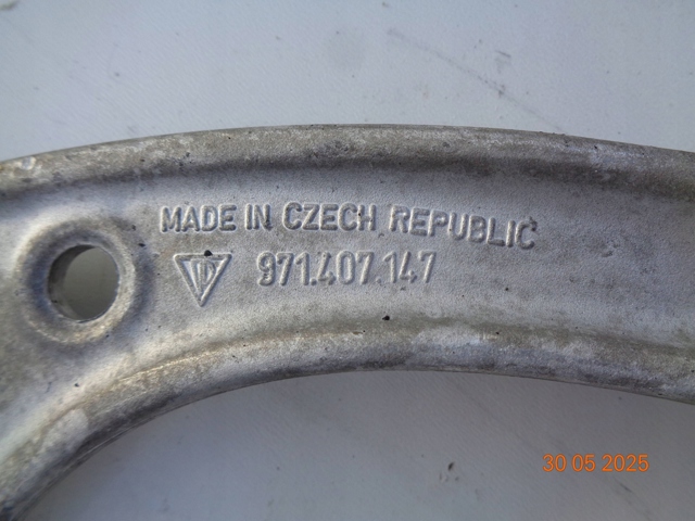 9J1407021A PORSCHE Рычаг передней подвески верхний левый/правый купить в Ужгород
