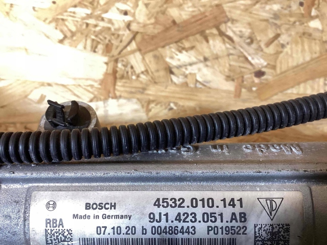 9J1423051AB PORSCHE купить в Сумы