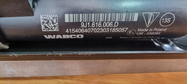 9J1616006D PORSCHE Компрессор пневмоподкачки (амортизаторов) купить в Павлоград