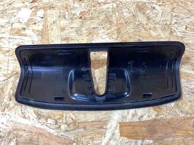 9J1837904 PORSCHE купить в Кривой Рог