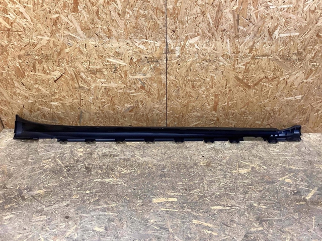 PORSCHE 9J1854885OK1 в наличии Черновцы