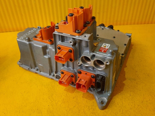 9J1915539AL PORSCHE купить в Украина