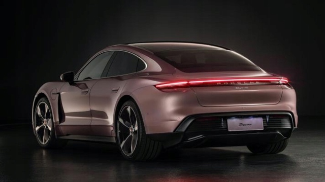 PORSCHE 9J1945091F в наличии Ровно