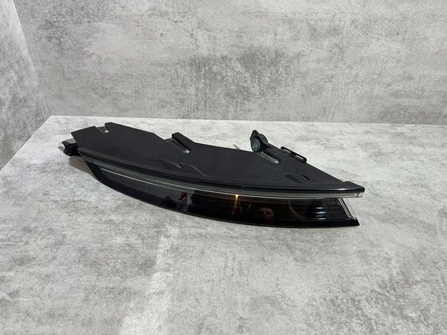 9J1945091G PORSCHE Фонарь задний левый купить в Хмельницкий