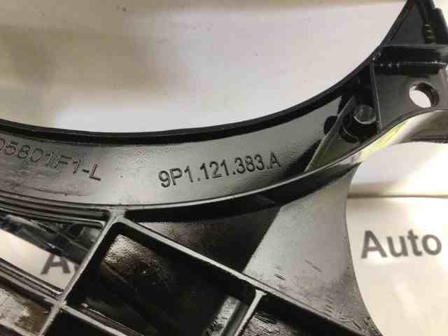 9P1121383A PORSCHE купить в Павлоград
