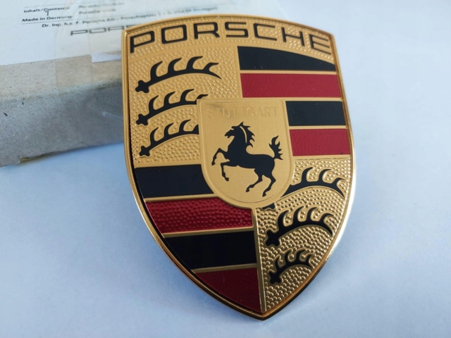 PORSCHE 9P1853601 Эмблема капота в наличии Николаев