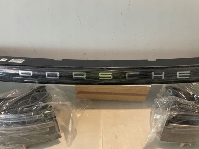 PORSCHE 9Y004490000 в наличии Запорожье